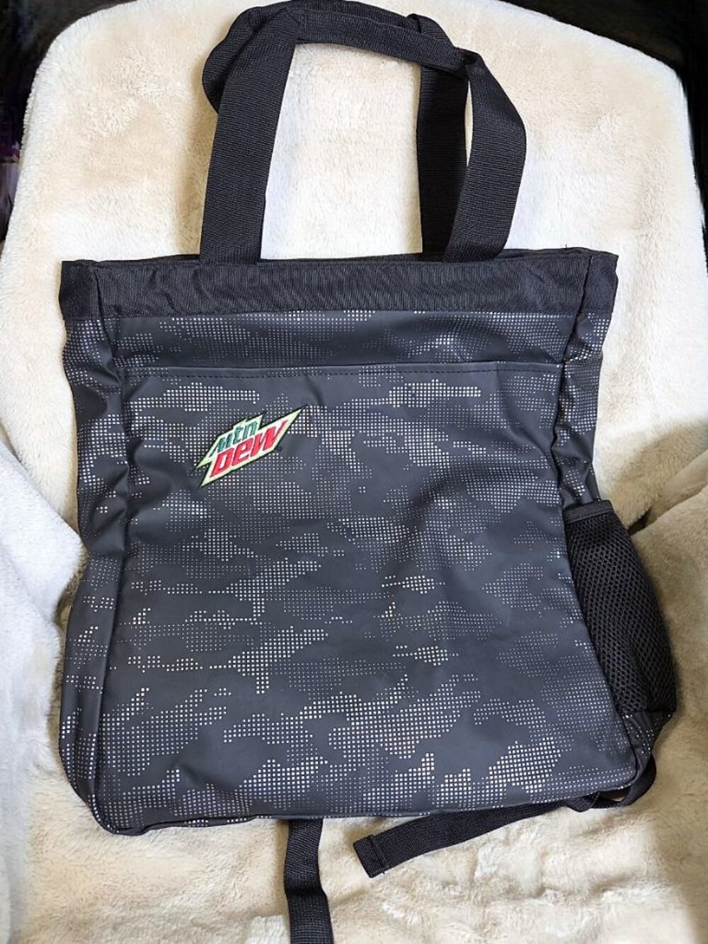 North End Moutain Dew Black Camo Convertible Backpack Tote Insulated